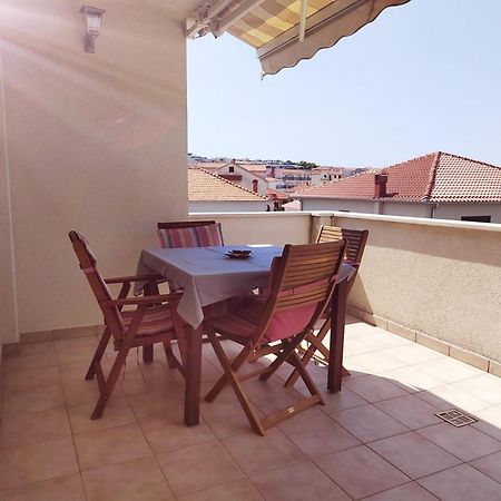 T&T Sea View Apartments Trogir Zewnętrze zdjęcie