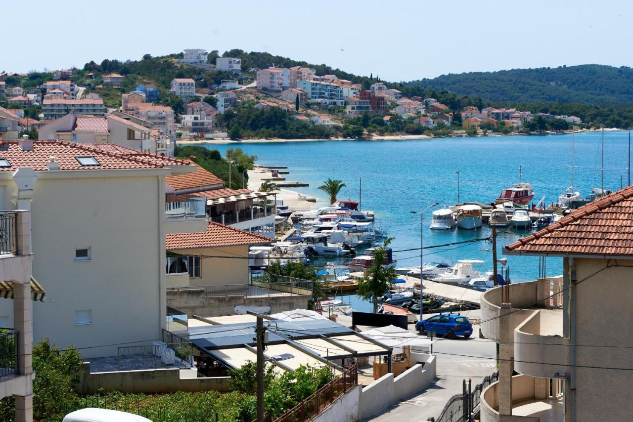 T&T Sea View Apartments Trogir Zewnętrze zdjęcie