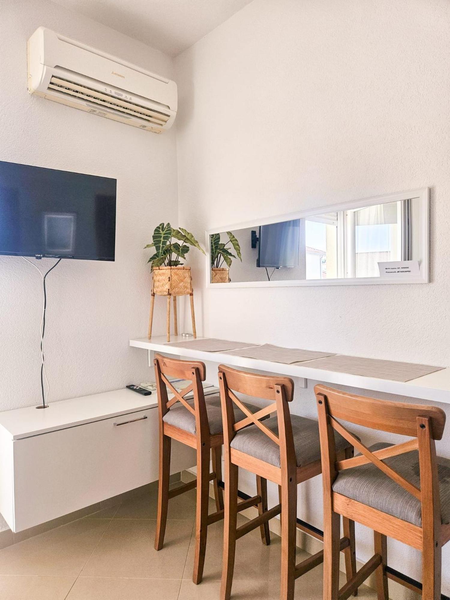 T&T Sea View Apartments Trogir Zewnętrze zdjęcie