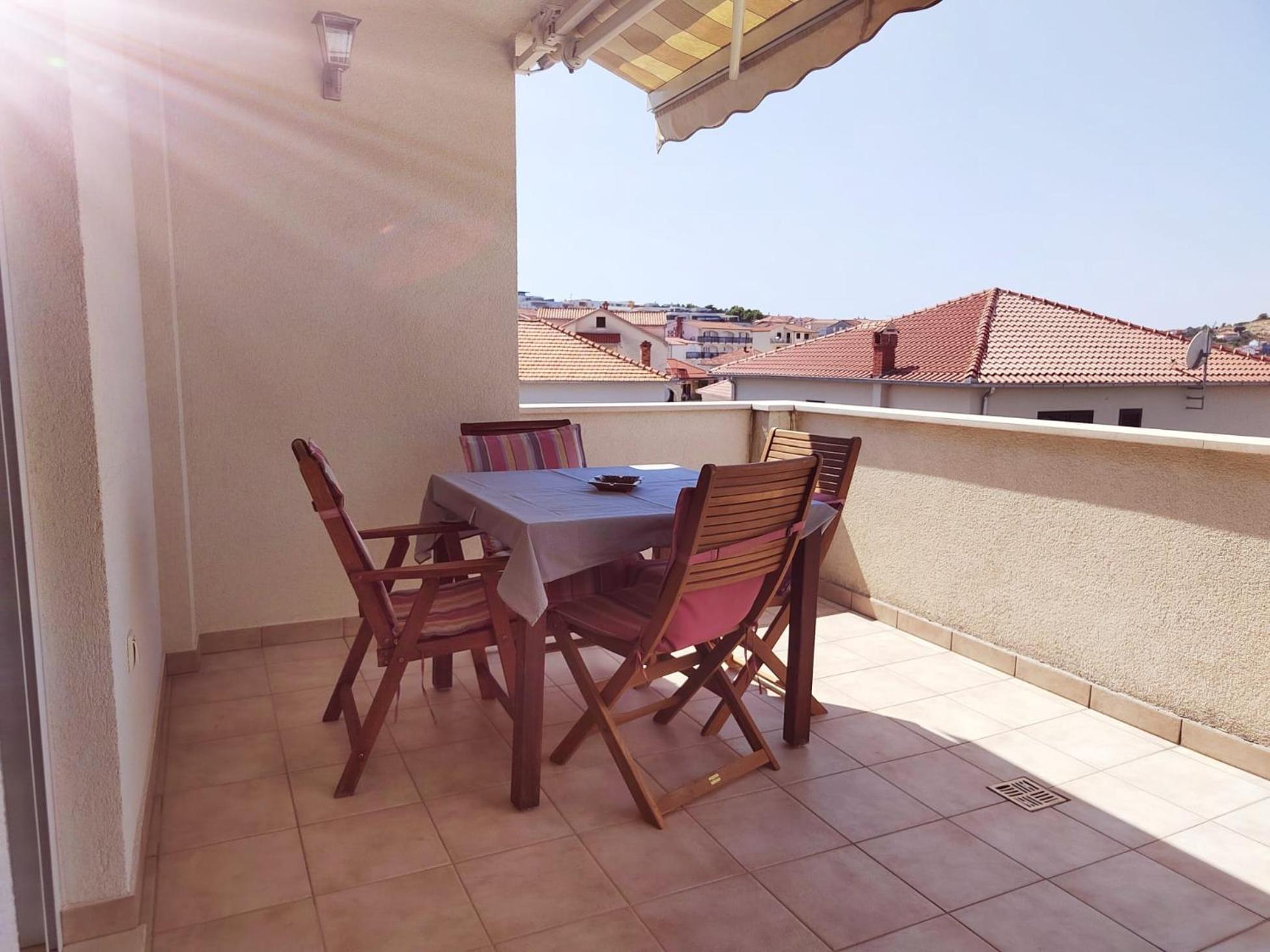 T&T Sea View Apartments Trogir Zewnętrze zdjęcie