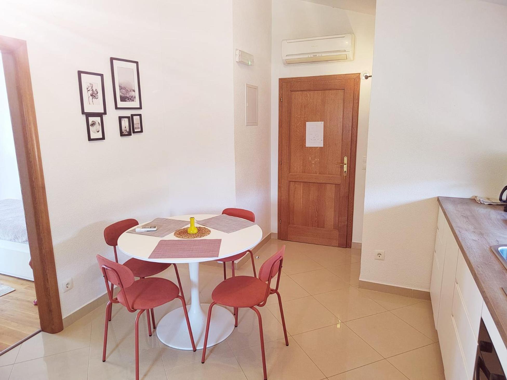 T&T Sea View Apartments Trogir Zewnętrze zdjęcie