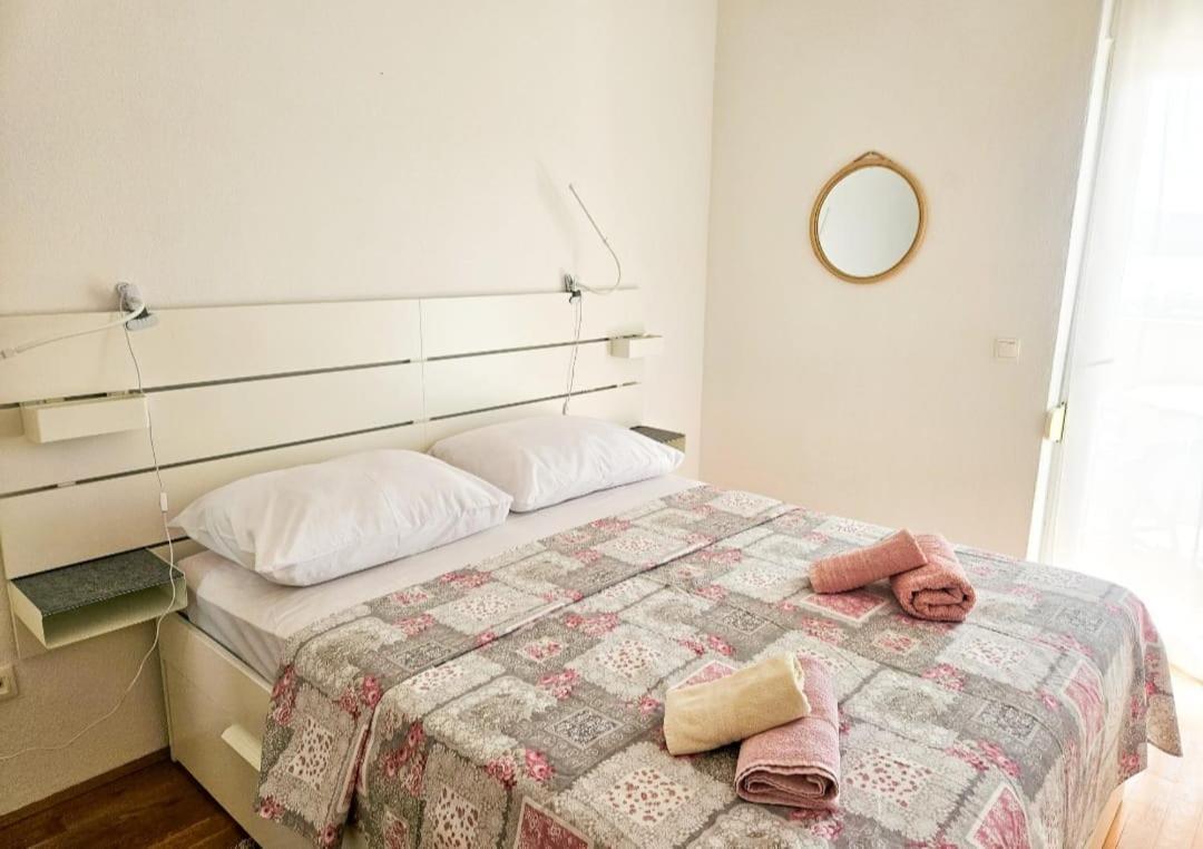 T&T Sea View Apartments Trogir Zewnętrze zdjęcie